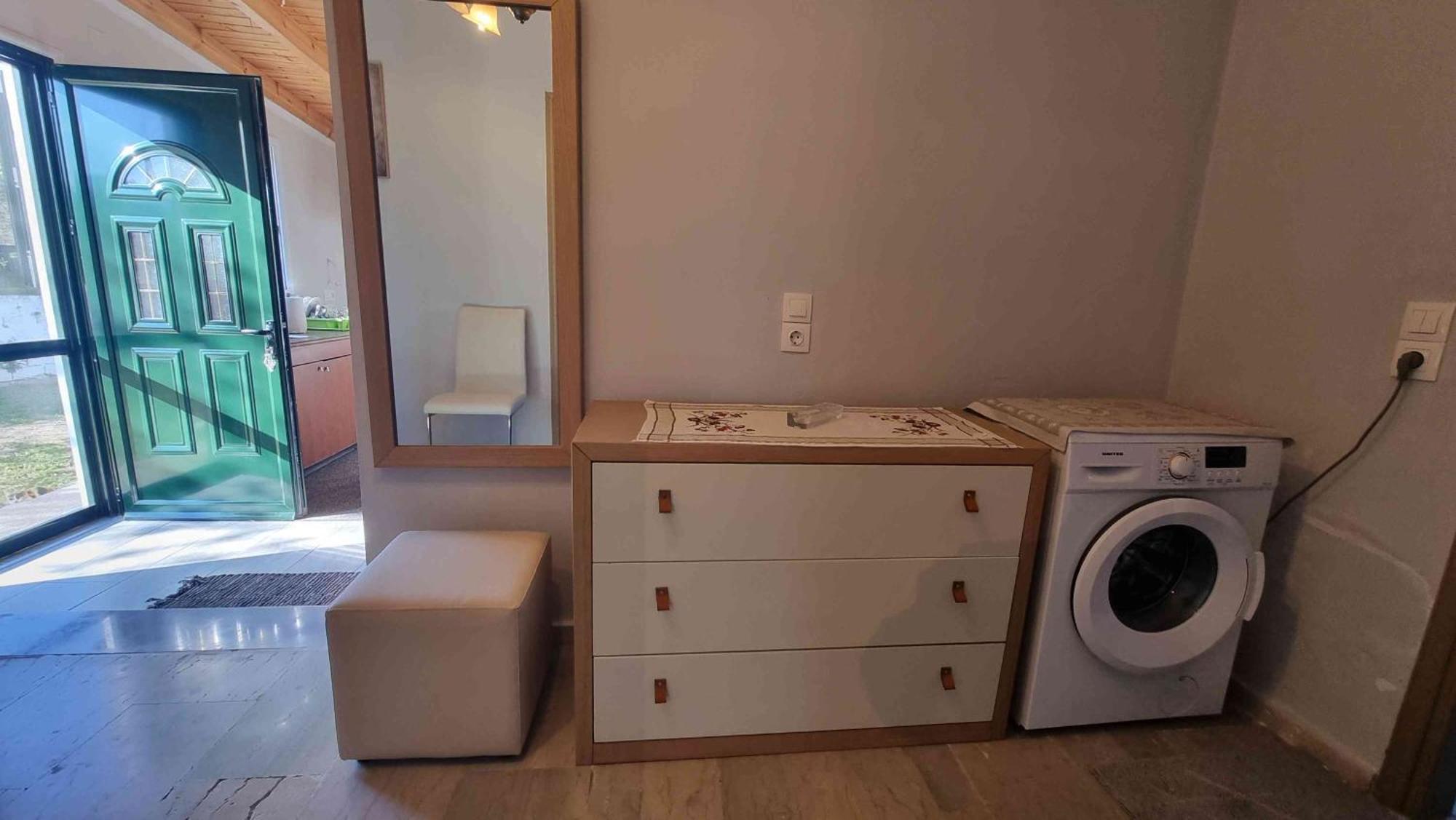 Teta'S Holiday Home Melíkia Екстериор снимка